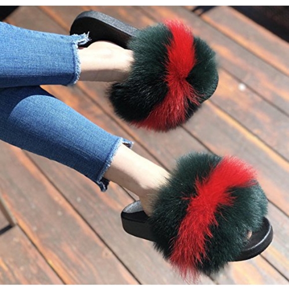 Red Green Faux Fur Slides - Picture 8 of 8